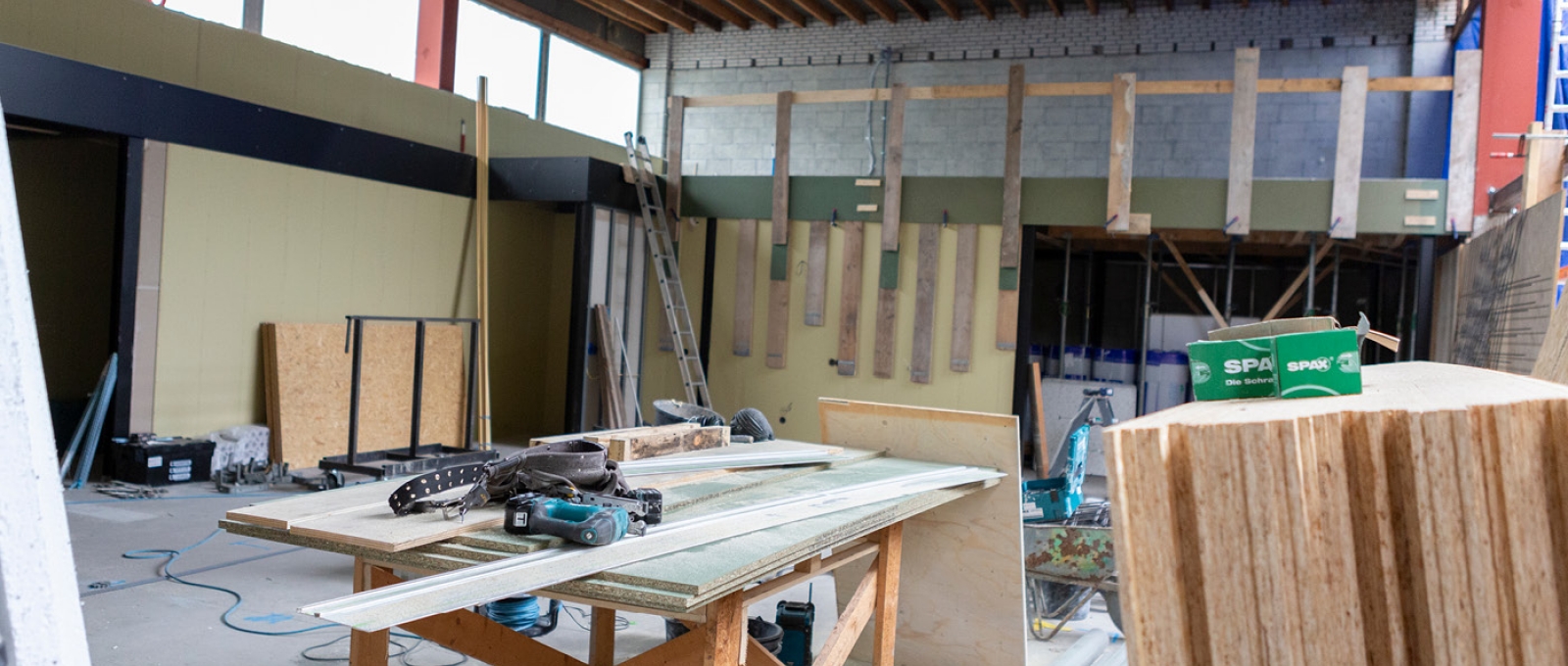 Gymzaal conversie naar woning